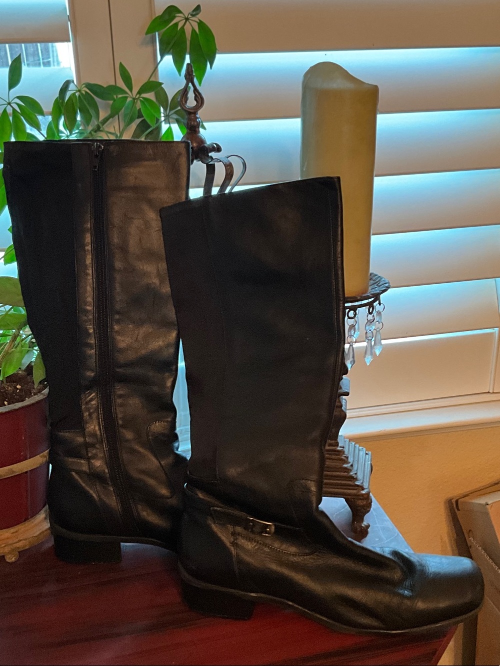 Covington Black Over-the-Knee Leather Boots with Side Zipper